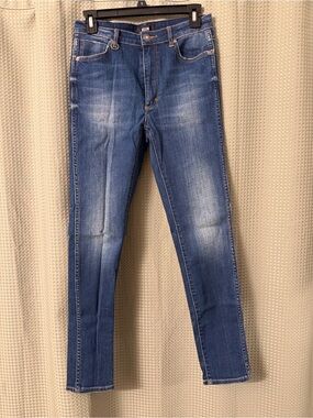 Neuw Dark Blue Denim Jeans with Contrast Stitching